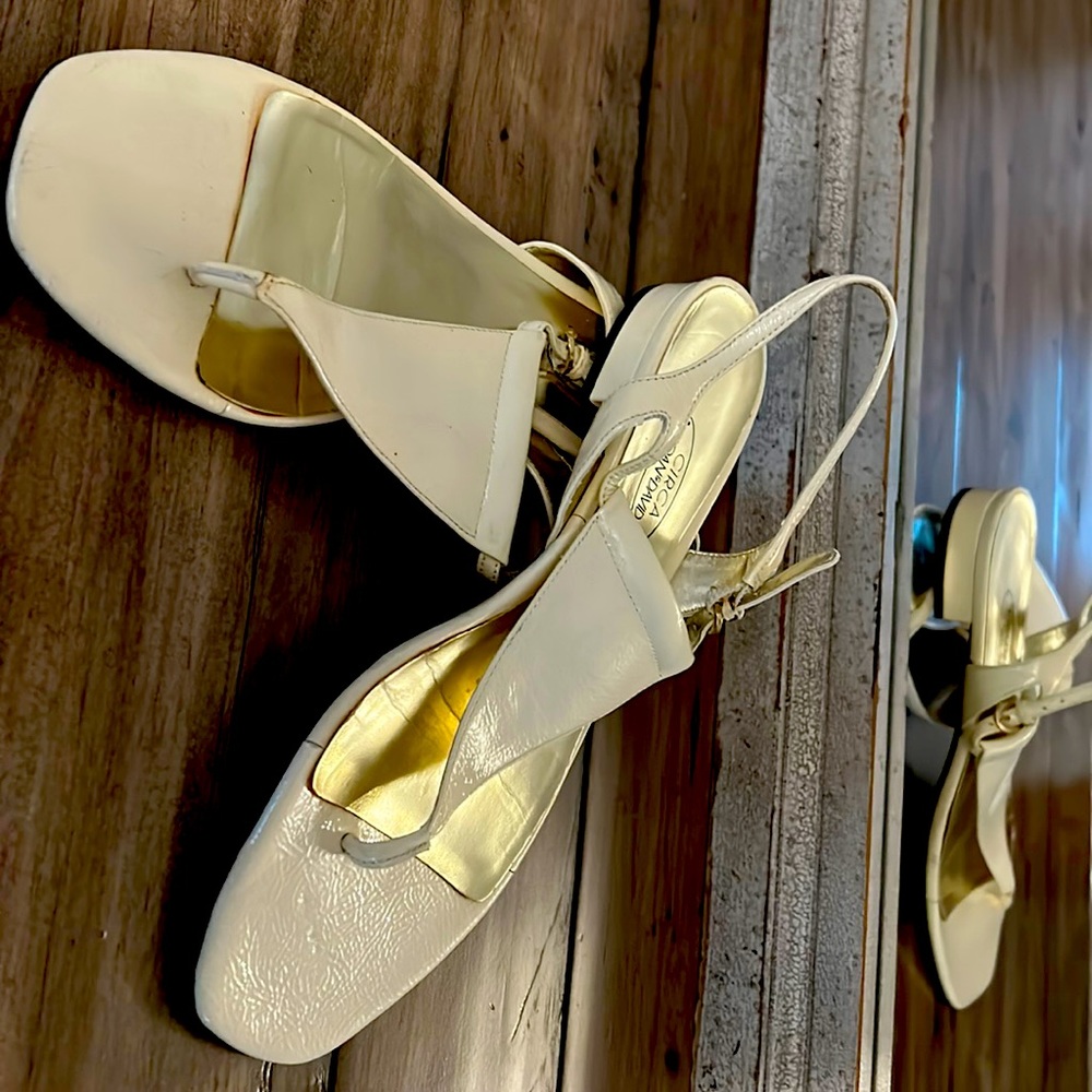 Off white patent Joan&David sandal. Good condition. Size 9.